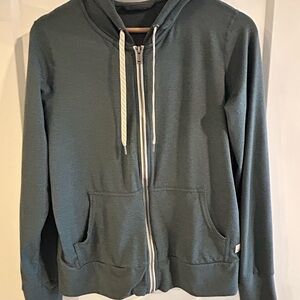 Halo performance hoodie